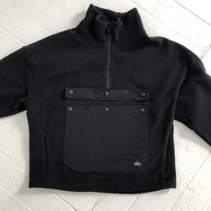 ALO Yoga Pullover
